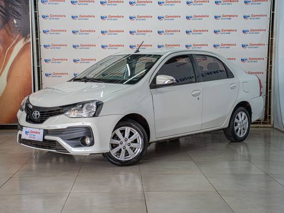 TOYOTA ETIOS 1.5 X PLUS SEDAN 16V FLEX 4P MANUAL TOYOTA ETIOS 1.5 X PLUS SEDAN 16V FLEX 4P MANUAL